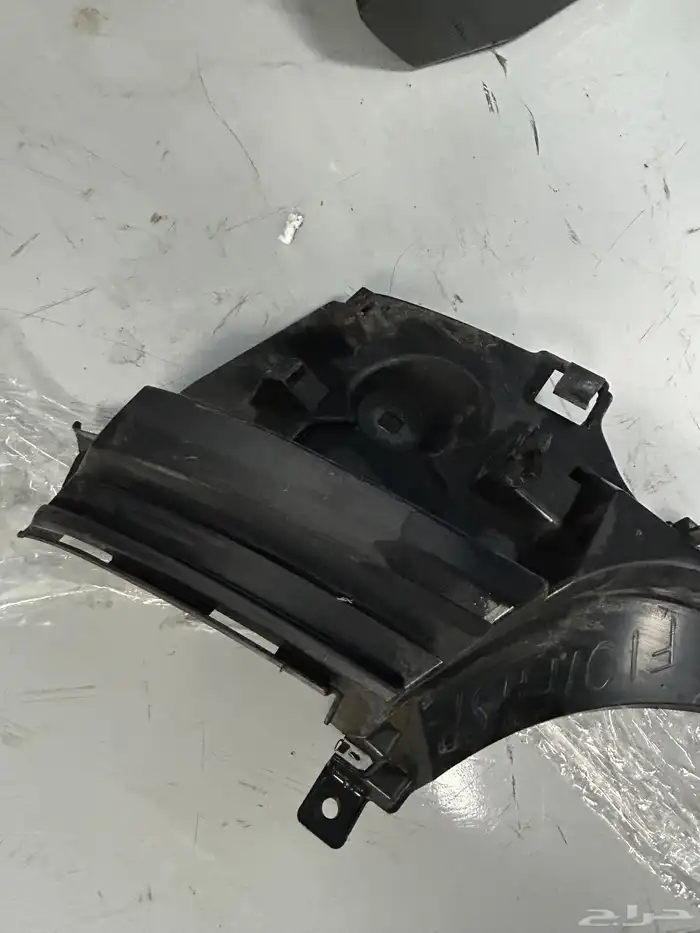 قاعدة صدام خلفي BMW F10 0