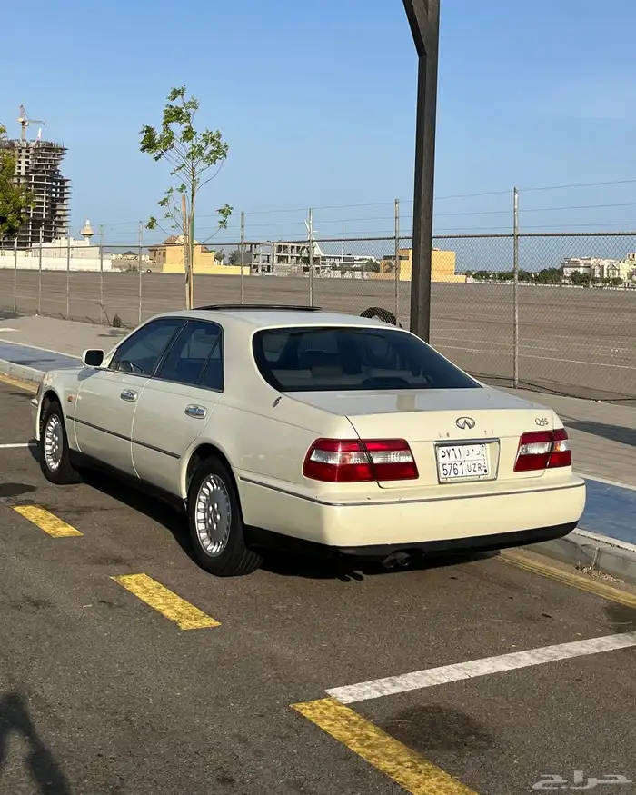 انفنتي Q45 موديل 1997 0