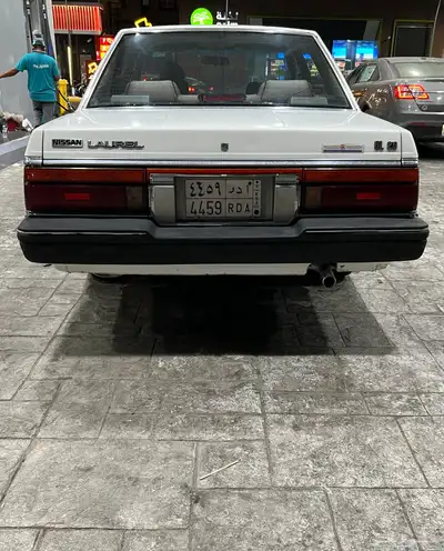 مخزنة كلاسيك نيسان لوريل index