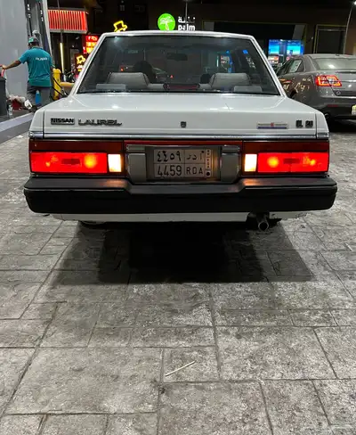 مخزنة كلاسيك نيسان لوريل index