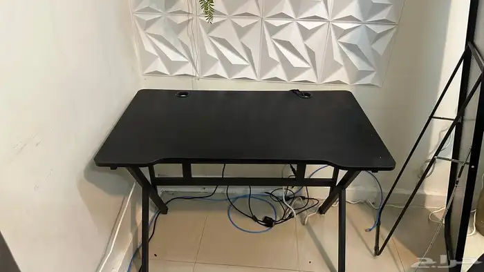 طاوله قيمنق 0