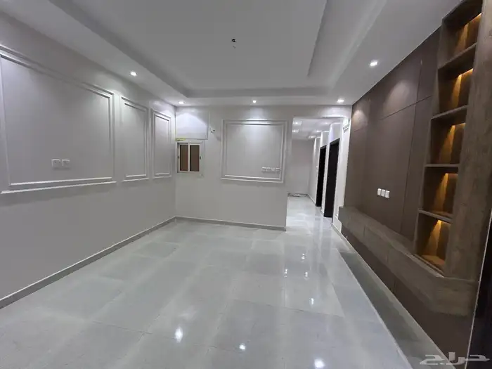 للبيع روف ارضي مدخل سياره 650 4