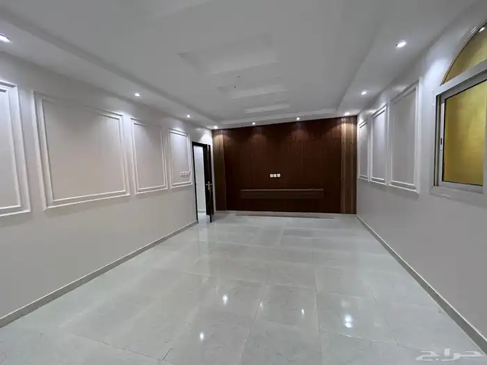 للبيع روف ارضي مدخل سياره 650 3