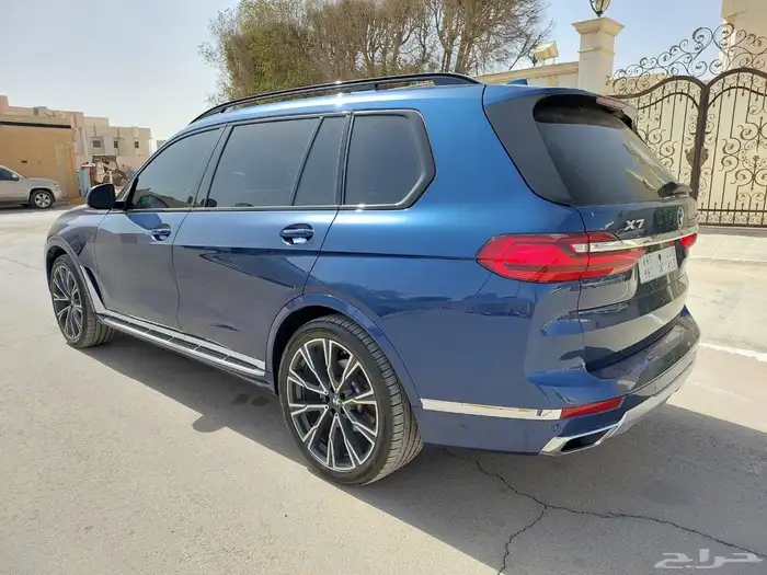 bmw X7 بي ام اكس 7 موديل 2021 3