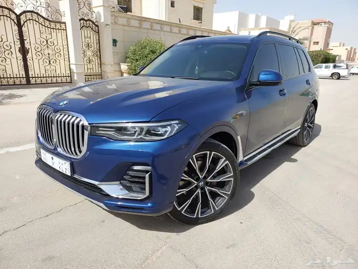 bmw X7 بي ام اكس 7 موديل 2021 0