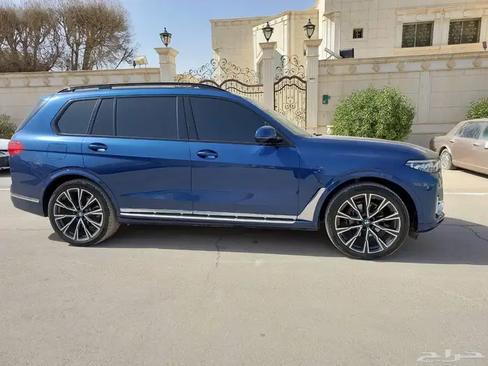 bmw X7 بي ام اكس 7 موديل 2021 5