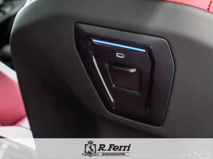 اجمل 2024 BMW 530i - فل اوبشن شبه جديده وسعر مميز جدا 14