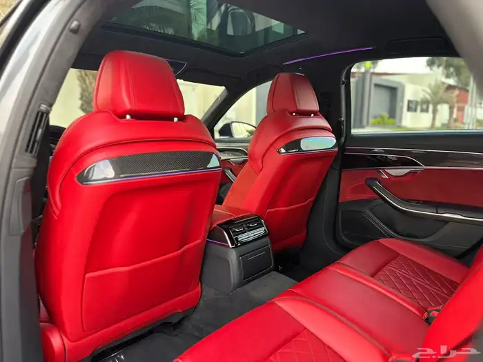 اودي S8 2021 19