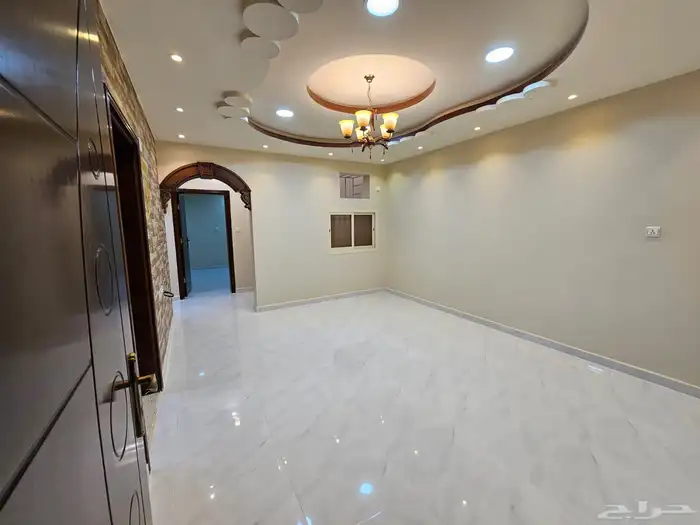 شقة فاخرة بتبوك للإيجار في حي مروج الامير 2
