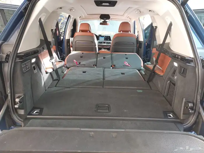bmw X7 بي ام اكس 7 موديل 2021 9