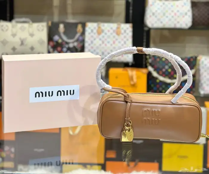 شنط نسائية ماركات فاخرة 17