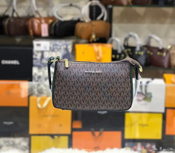 شنط نسائية ماركات فاخرة 96