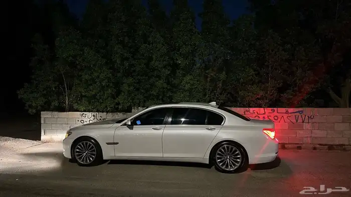 بي ام 740 Li موديل 2010 فل كامل 0