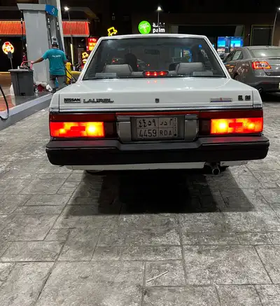 مخزنة كلاسيك نيسان لوريل index