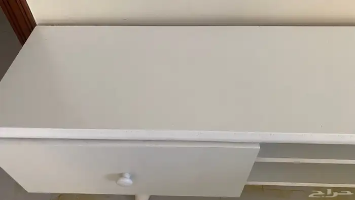 طاولة تلفزيون 1