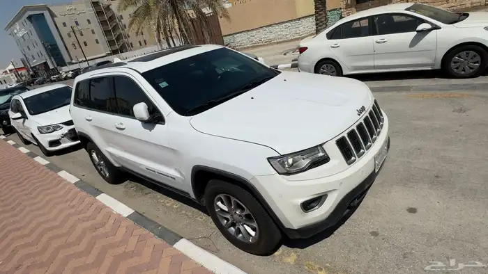 جراند شيروكي لاريدو 2015 3