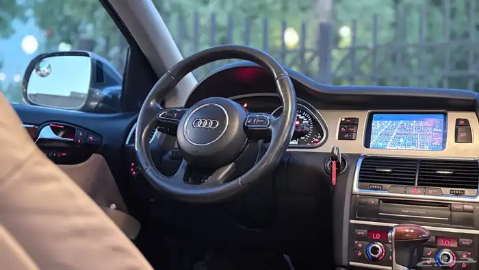 اودي Q7 2011 Sline ( ممشى قليل ) 51