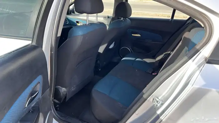 للبيع كروز 2010 استخدام نظيف 3