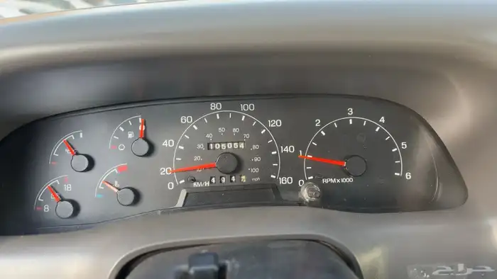 فورد F 3 5 0 موديل 2001 قير عادي دبلV8 6