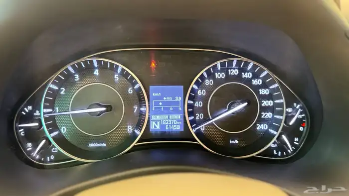نيسان باترول 2016 V8 SE نظيف جدا 14