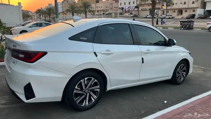 يارس YX فل الفل ابيض لؤلؤي 2023 4