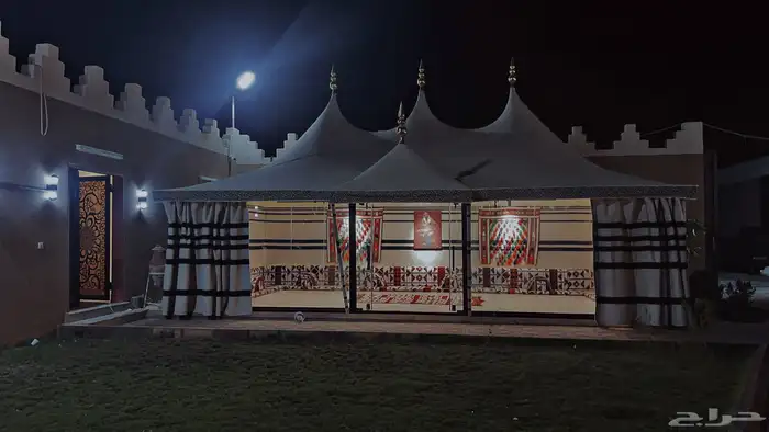 خيام الصقور الملكية 4