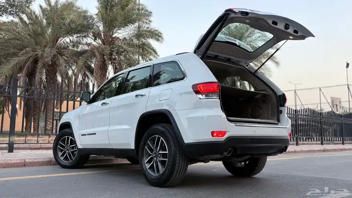 جيب جراند شروكي Limited 2021 ( شبه جديد ) 44