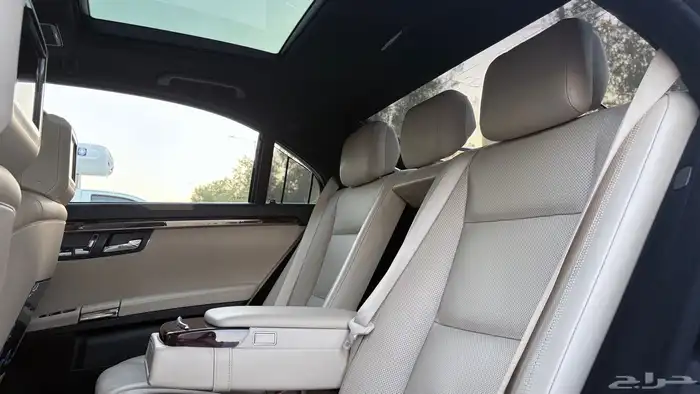 مرسيدس بنوراما S500 2010 AMG ( ممشى قليل ) 36