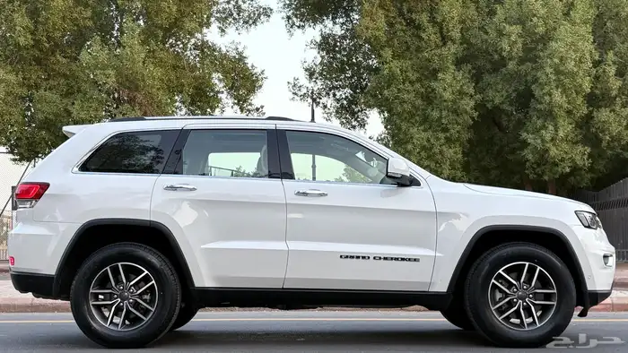 جيب جراند شروكي Limited 2021 ( شبه جديد ) 19