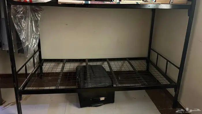 سرير دورين مستخدم بحاله جيده 0