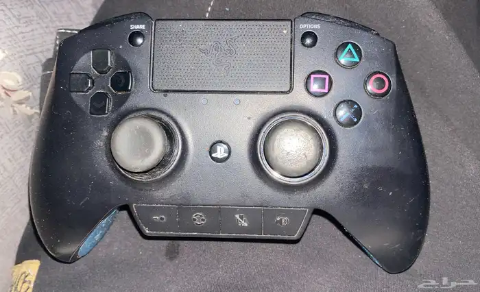 يد Razer Raiju للبيع 0