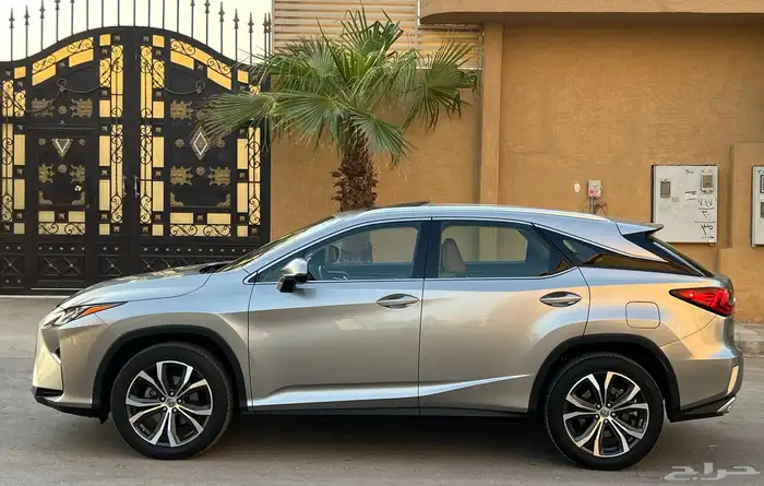 لكزس RX350 2017 (بحالة الوكالة) 8