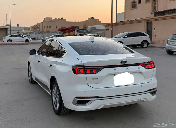 فورد تورس 2023 4