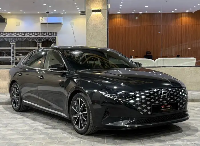 هيونداي ازيرا 2020 V6(بحالة ممتازة) 1
