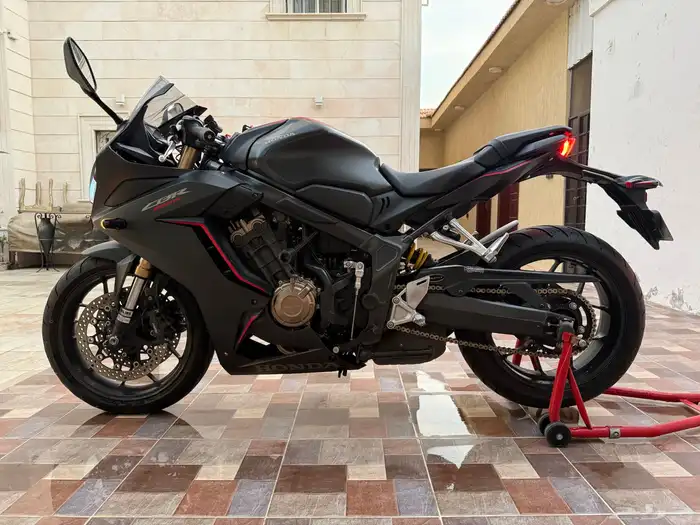 للبيع دباب هوندا 650 2