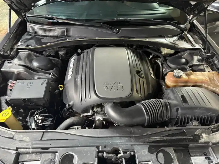 كرايسلر 300C موديل 2013 للبيع 8