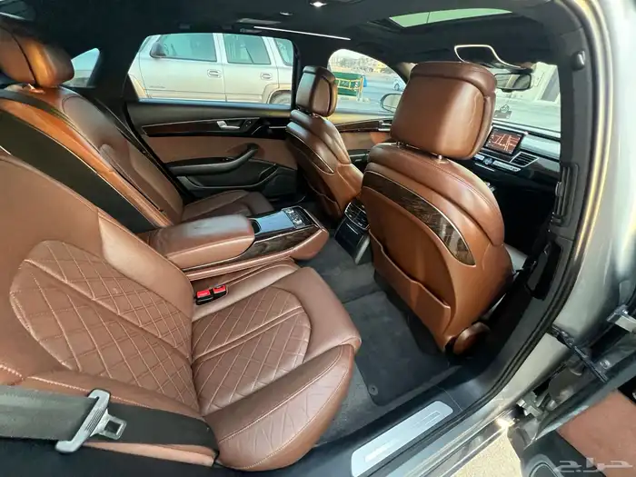 اودي A8 2013 (بحالة ممتازة) 17