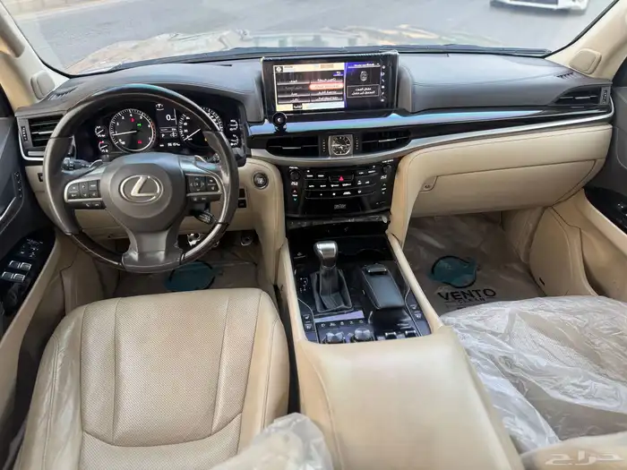 لكزس LX570 S 2019 18
