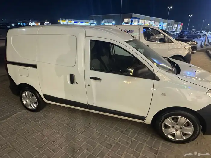 سياره رينو 2018 جير عادي 4