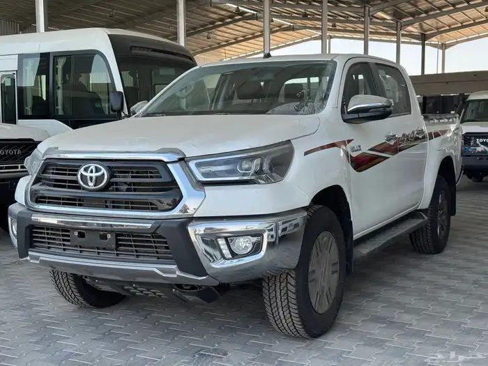 هايلوكس 2025 بريمي بنزين توماتيك GLXS كاش واقساط 1