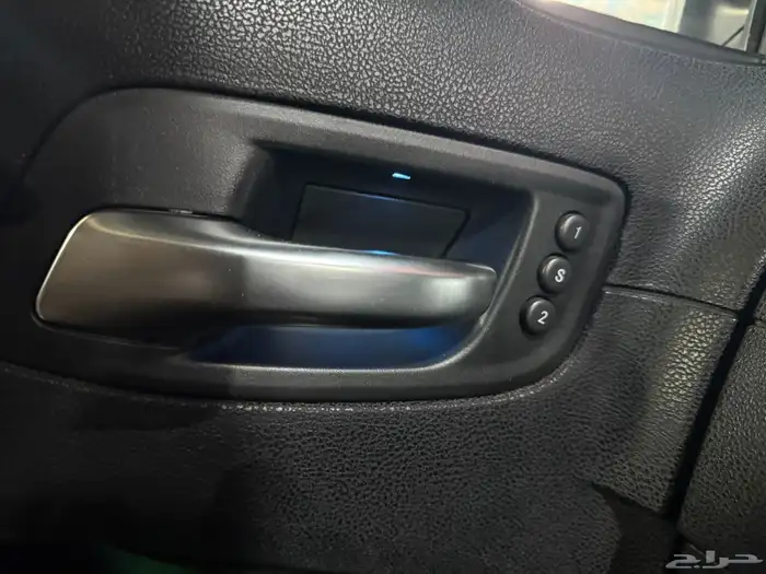 كرايسلر 300C موديل 2013 للبيع 10