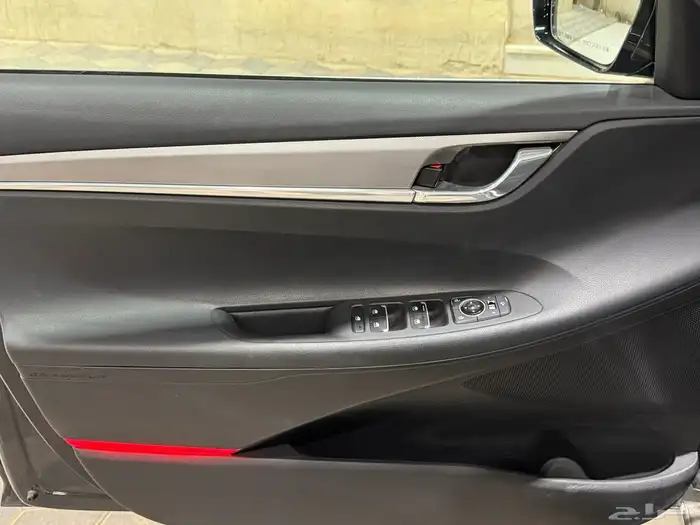 هيونداي ازيرا 2020 V6(بحالة ممتازة) 4