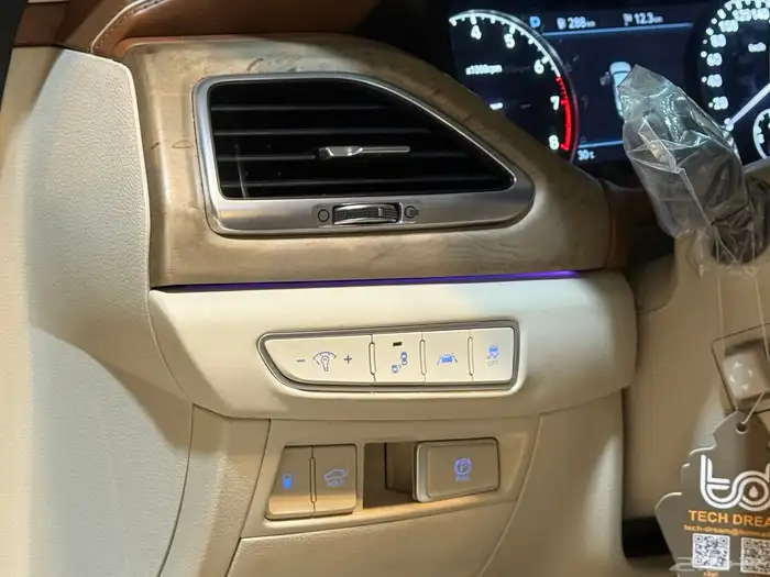 جنسس G90 2020 (( مخزن )) 12