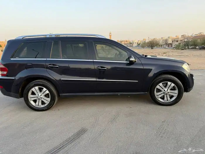 مرسيدس عائلي 7 راكب GL450 15