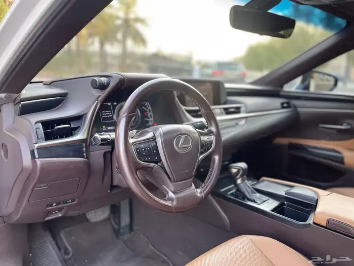 لكزس-2020-ES300h(ممشي88الف) 18