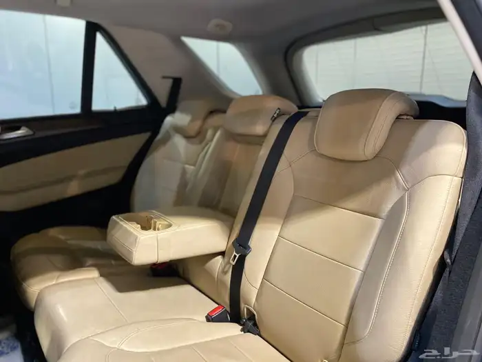 مرسيدس GLE400 2017 بحالة نظيفة 19