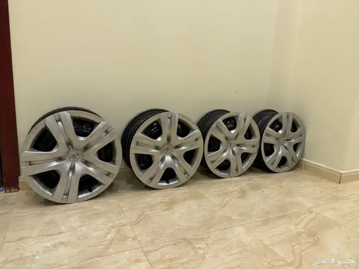 جنوط كامري من 2007-2017 نظيفة جدا 6