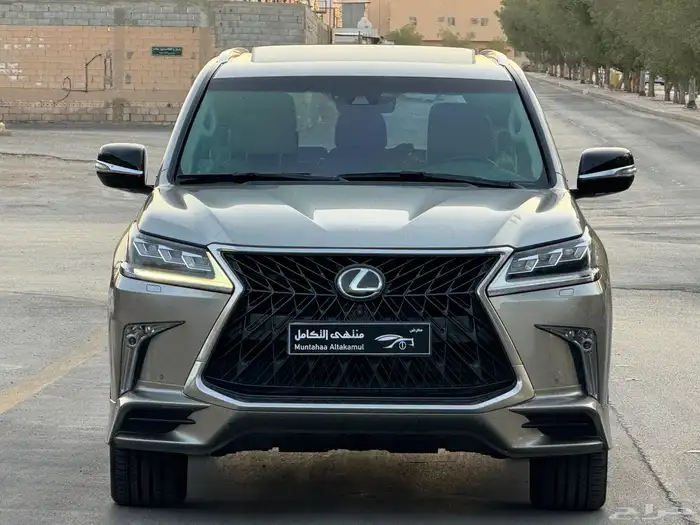 لكزس LX570 S 2019 5