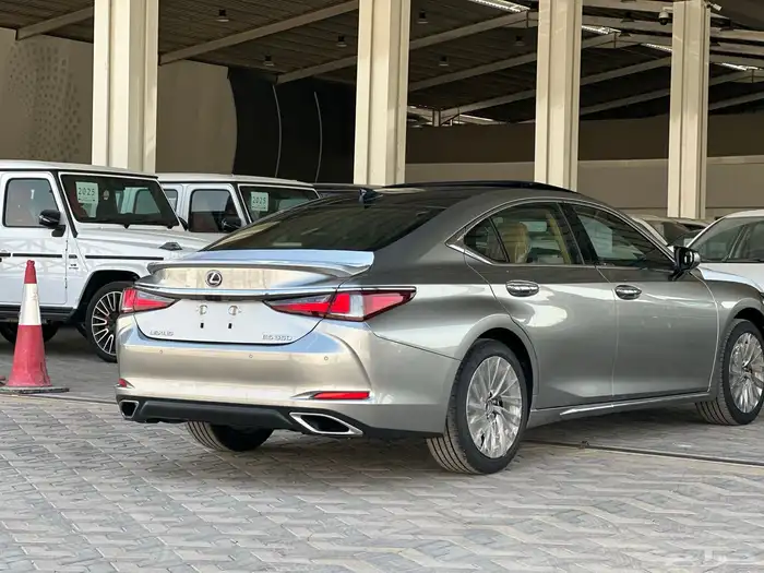 لكزس ES350 Cc نص فل بريمي 2025 3