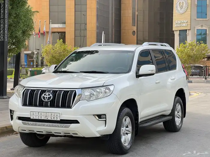 تويوتا برادو موديل 2020 TXL اربعه سلندر قمة النظافه 4